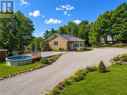 129 Maple, Kagawong, ON 