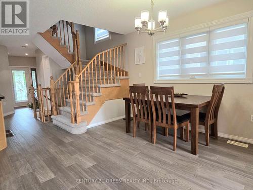 7314 Cork Tree Row, Mississauga, ON - Indoor Photo Showing Dining Room