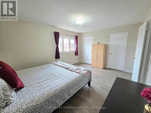 7314 Cork Tree Row, Mississauga, ON - Indoor Photo Showing Bedroom
