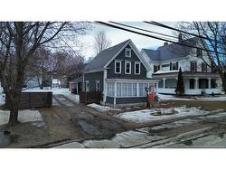 126 Broadway ST  Woodstock, NB E7M 1C2