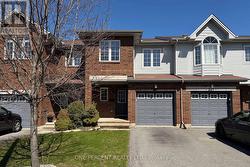 209 ROLLING MEADOW CRESCENT Ottawa, ON K1W 0B1
