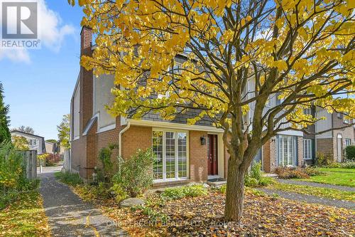 1511 Fisher Avenue, Ottawa, ON - Outdoor