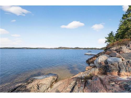 61 Bluff Rd, Utopia, NB 