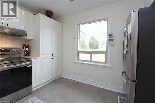 60 Maclennan Avenue, Hamilton, ON - Indoor Photo Showing Kitchen
