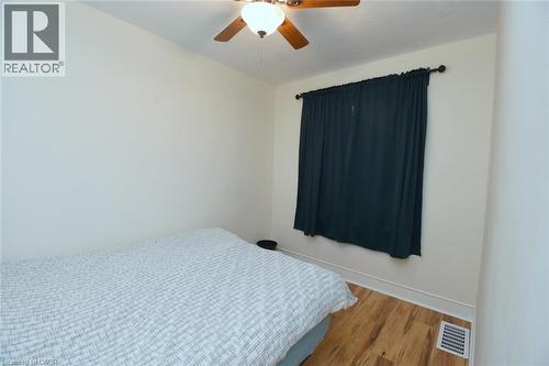 60 Maclennan Avenue, Hamilton, ON - Indoor Photo Showing Bedroom