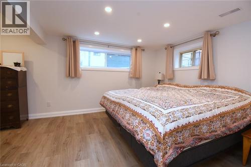 60 Maclennan Avenue, Hamilton, ON - Indoor Photo Showing Bedroom