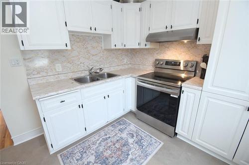60 Maclennan Avenue, Hamilton, ON - Indoor Photo Showing Kitchen With Double Sink