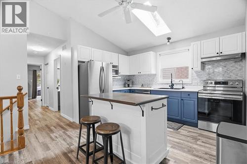256 Grey Fox Drive, Kitchener, ON - Indoor Photo Showing Kitchen With Stainless Steel Kitchen With Upgraded Kitchen
