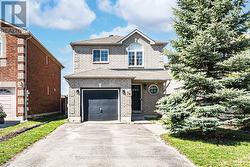 34 CORONATION PARKWAY Barrie, ON L4M 7J8