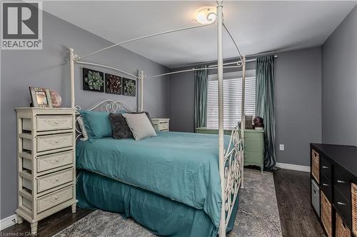 36 Heming Trail, Ancaster, ON - Indoor Photo Showing Bedroom