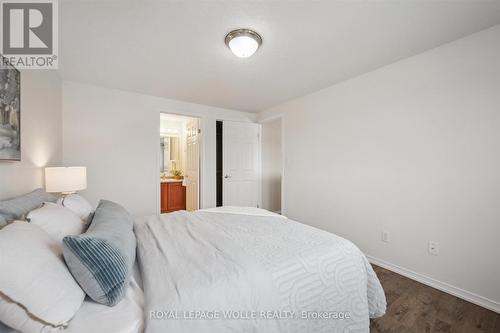 54 Madeleine Street, Kitchener, ON - Indoor Photo Showing Bedroom