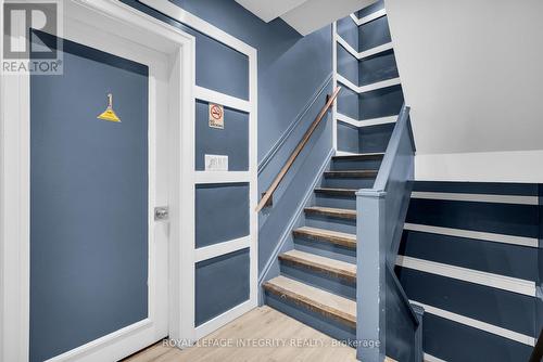 Building Foyer - 154 Columbus Avenue, Ottawa, ON - Indoor Photo Showing Other Room
