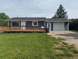 213 McDonald Avenue W  Oakburn, MB R0J 1L0