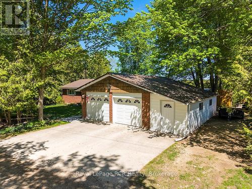 120 MCCULLOUGH LAKE DRIVE  Chatsworth, ON N0H 2V0