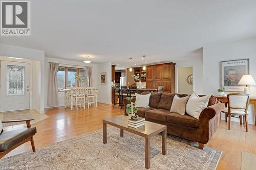 26 Esther Avenue, Cambridge, ON - Indoor Photo Showing Living Room
