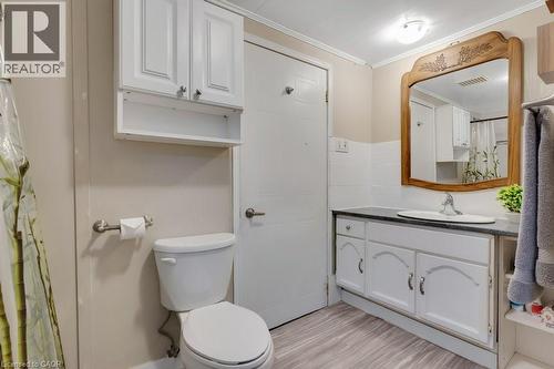 Lower 3pc Bath - 26 Esther Avenue, Cambridge, ON - Indoor Photo Showing Bathroom