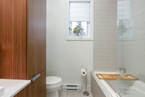 Salle de bains - 5591 Rue Beaubien E., Montréal (Rosemont/La Petite-Patrie), QC - Indoor Photo Showing Bathroom