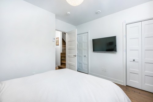 Chambre à coucher - 5591 Rue Beaubien E., Montréal (Rosemont/La Petite-Patrie), QC - Indoor Photo Showing Bedroom