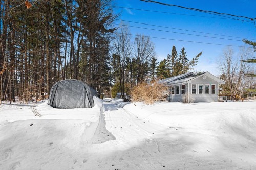 Cour - 4 Av. Edgewood, Bristol, QC - Outdoor