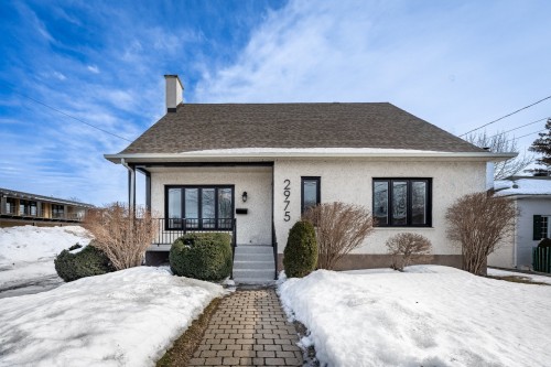 2975 Rue Sicotte  Saint-Hyacinthe, QC J2S 2L7