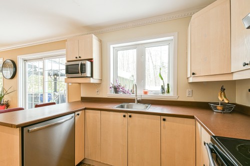 Cuisine - 1751 Rue Philippe, Prévost, QC - Indoor Photo Showing Kitchen
