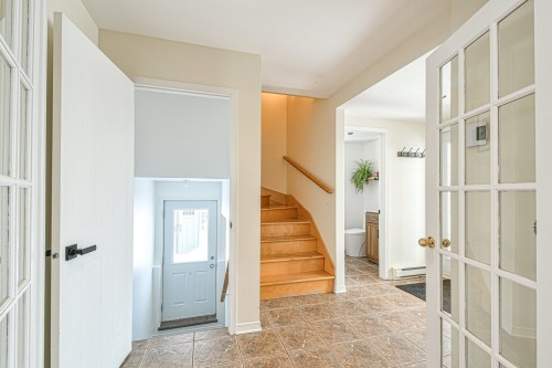 Hall d'entrée/Vestibule - 1751 Rue Philippe, Prévost, QC - Indoor Photo Showing Other Room