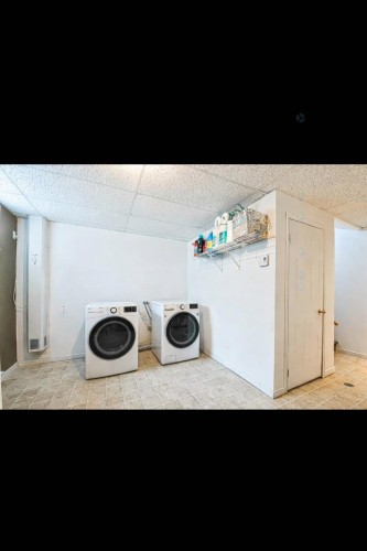 Salle de lavage - 1751 Rue Philippe, Prévost, QC - Indoor