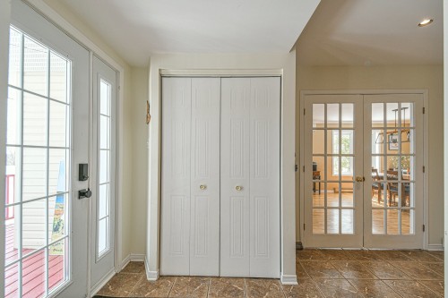 Hall d'entrée/Vestibule - 1751 Rue Philippe, Prévost, QC - Indoor Photo Showing Other Room