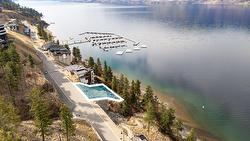 3504 Arrowroot Drive  Kelowna, BC V1V 3G2