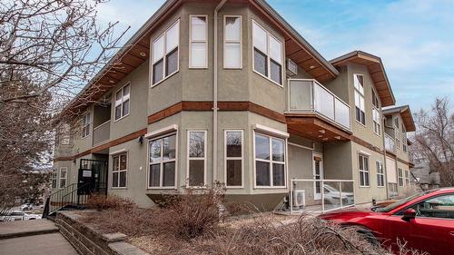 204-857 Fairview Road  Penticton, BC V2A 5Y7