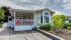 203-720 Commonwealth Road  Kelowna, BC V4V 1S1