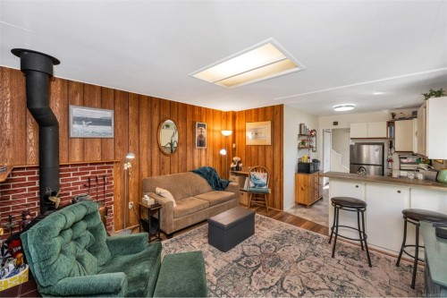 1554 Chaplin St, Crofton, BC 