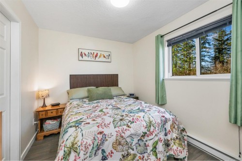 1554 Chaplin St, Crofton, BC 