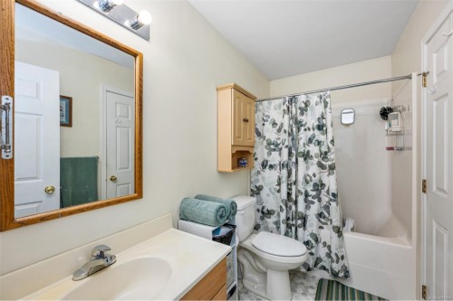 1554 Chaplin St, Crofton, BC 