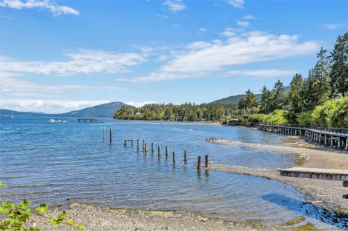 1554 Chaplin St, Crofton, BC 