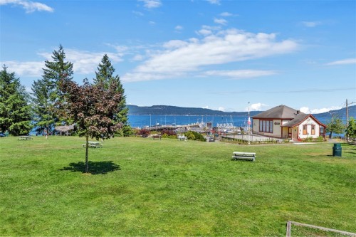 1554 Chaplin St, Crofton, BC 
