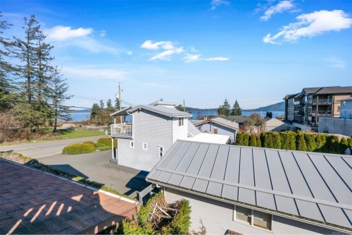 1554 Chaplin St, Crofton, BC 