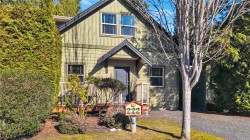 222-1130 Resort Dr  Parksville, BC V9P 2E3