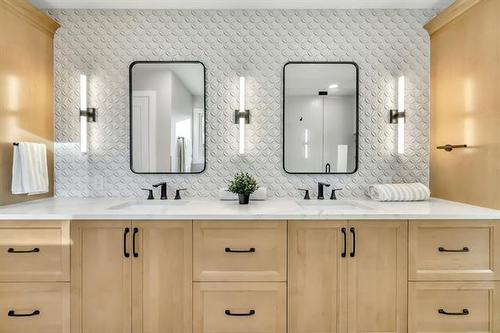 30 Aldershot Blvd, Winnipeg, MB 