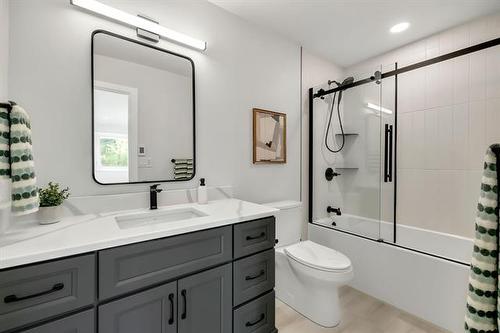 30 Aldershot Blvd, Winnipeg, MB 