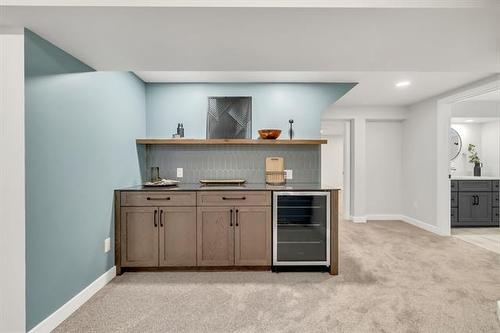 30 Aldershot Blvd, Winnipeg, MB 