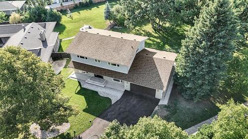 30 Aldershot Blvd, Winnipeg, MB 