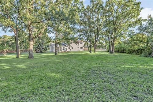 30 Aldershot Blvd, Winnipeg, MB 