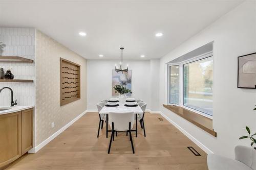 30 Aldershot Blvd, Winnipeg, MB 