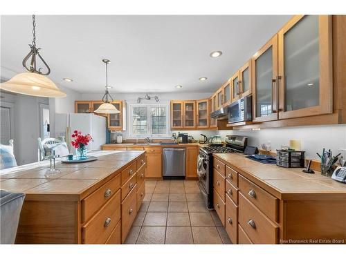 15 Queen E St, Saint Stephen, NB 