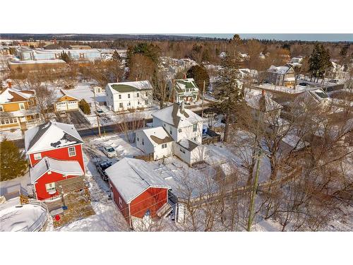 15 Queen E St, Saint Stephen, NB 