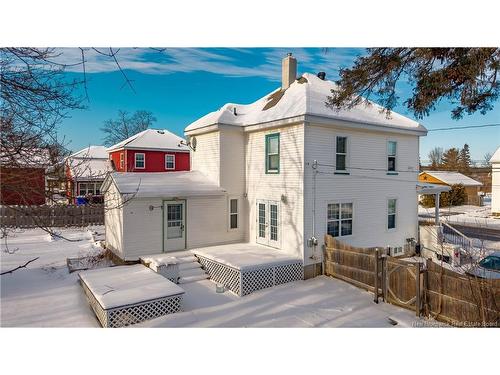 15 Queen E St, Saint Stephen, NB 