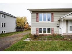 89 Sumac ST  Moncton, NB E1A 5K4