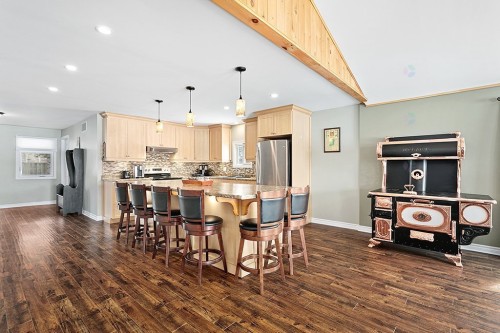 Salle à manger - 184 Ch. Flood, Litchfield, QC - Indoor Photo Showing Other Room