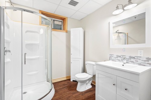 Salle de bains - 184 Ch. Flood, Litchfield, QC - Indoor Photo Showing Bathroom